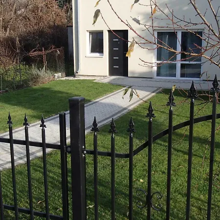 Lägenhet Wislana Warszawa