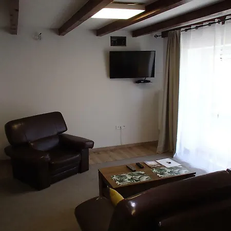 Lägenhet Wislana Warszawa